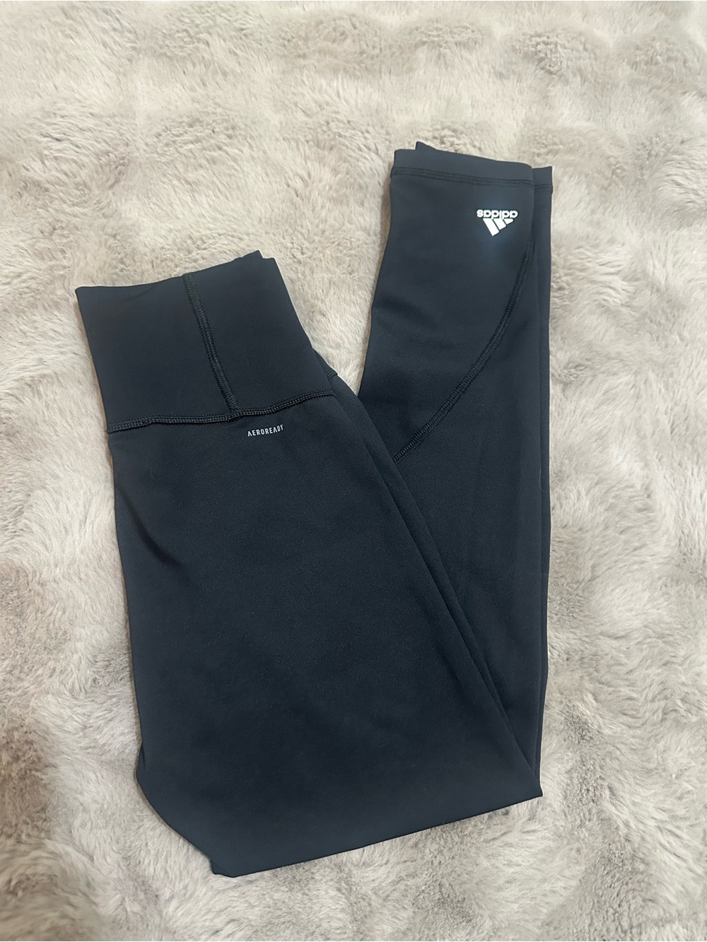 NWOT Women’s Adidas leggings XS Black